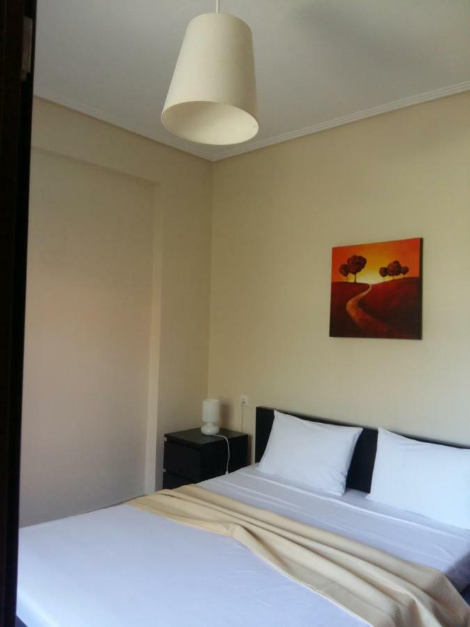 Gougousis Apartments Kaloyiros エクステリア 写真
